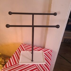 Black & White Enamel Metal Jewelry Necklace Hanger Display Country Farmhouse